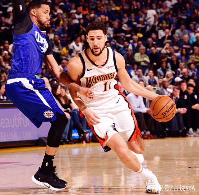 [图]爱德华兹28分班凯罗43+11 森林狼逆转魔术迎七连胜.